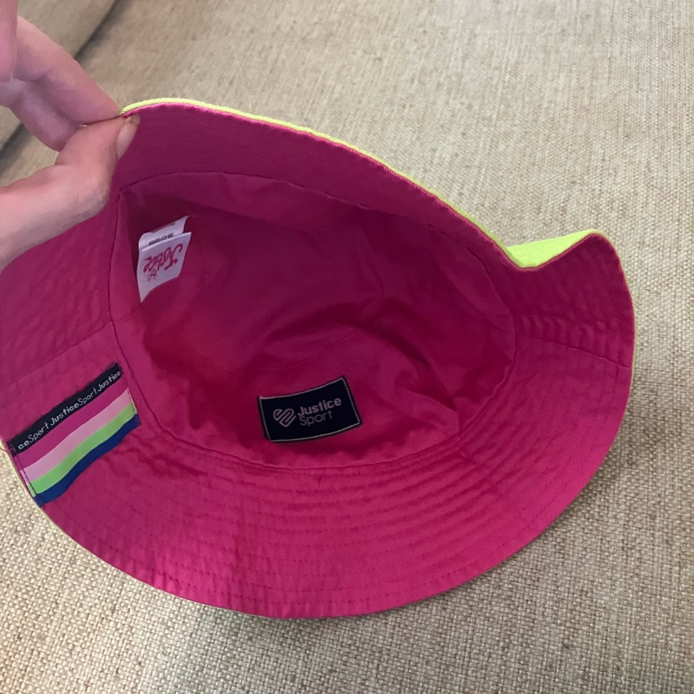 Justice girls reversible bucket hat - Picture 3 of 4